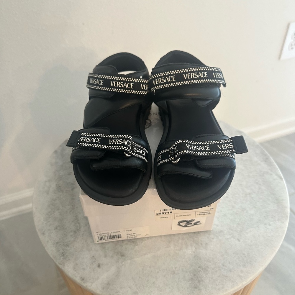 versace kids sandals